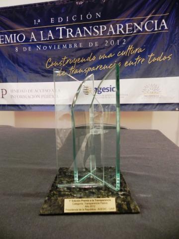 CND ganó primer Premio a la Transparencia