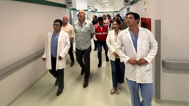 CND recorre centros de salud en Perú
